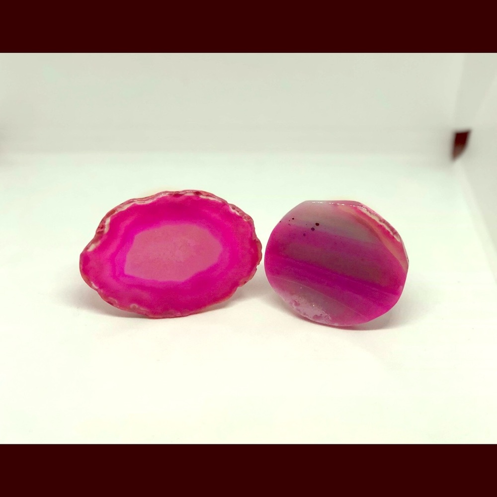 Natural stone phone grip
